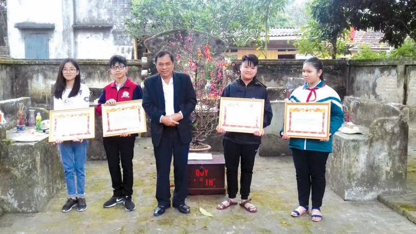 Họ Vũ - Võ huyện Lương Tài, tỉnh Bắc Ninh với việc xây dựng, phát huy các thiết chế văn hóa dòng họ và công tác khuyến học, khuyến tài