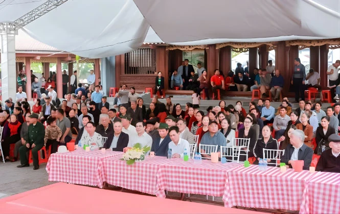 Lễ tế Tổ Tiết Thanh Minh năm 2025 tại Di tích Lịch sử - Văn hóa cấp tỉnh Nhà thờ họ Vũ - Võ và Miếu Quan Quận (P. Trần Phú, tỉnh Hà Tĩnh)