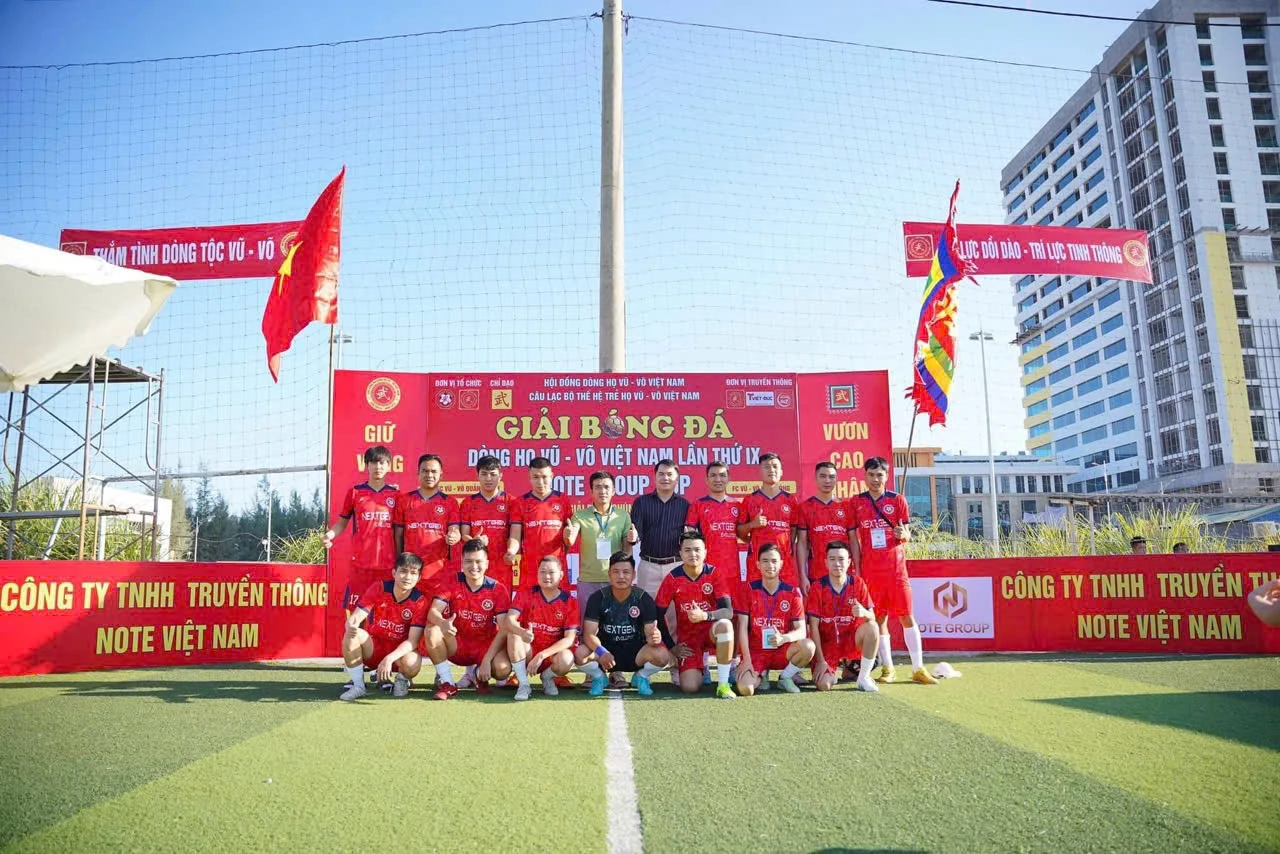 FC Vũ - Võ Thanh Hóa: Mười lần hội tụ, một tình yêu không đổi