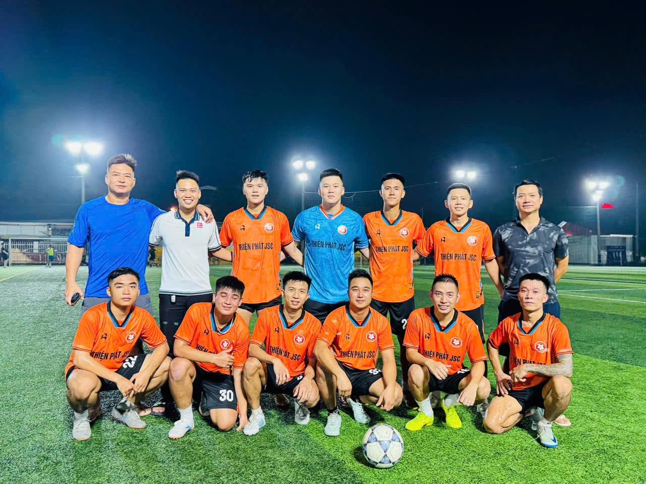 Trước giờ bóng lăn