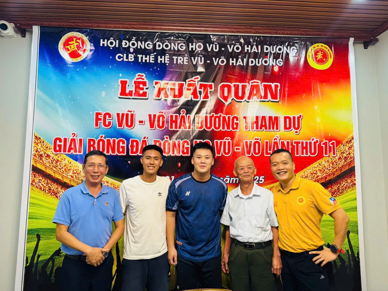 Lễ xuất quân tham dự Giải bóng đá Vũ - Võ Việt Nam lần XI - Cúp Hải Dương DHQ của FC Vũ - Võ Hải Dương