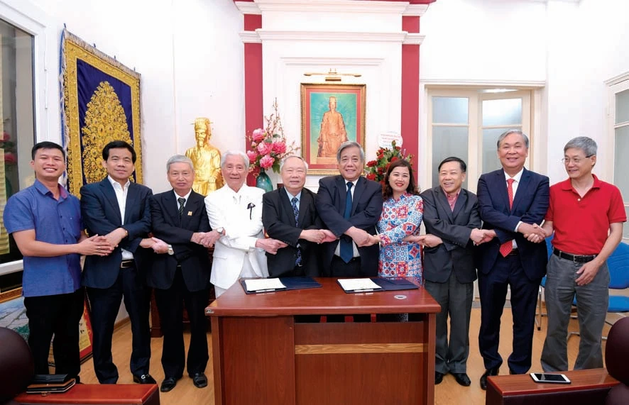 Vấn đề đoàn kết trong dòng họ