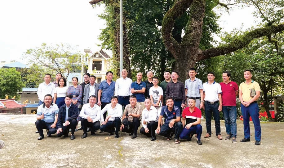 Hành hương về nguồn cội