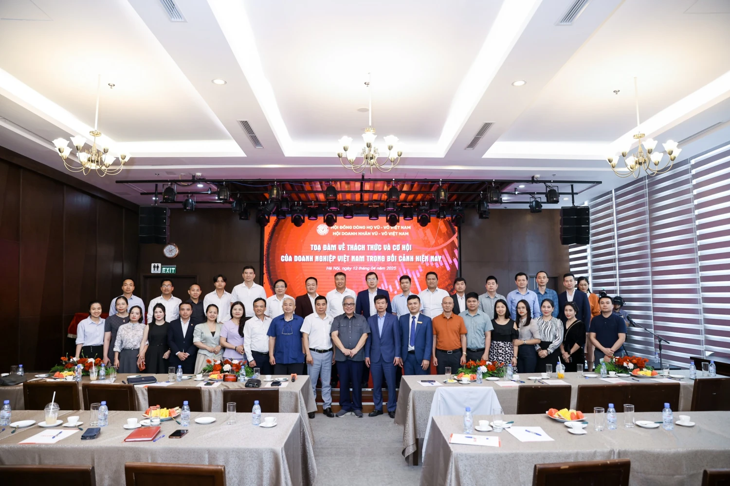 Hội doanh nhân Vũ - Võ Việt Nam tổ chức hội thảo: “Bão tố thuế quan từ Hoa Kỳ - Thách thức và Cơ hội cho Doanh nghiệp Việt”