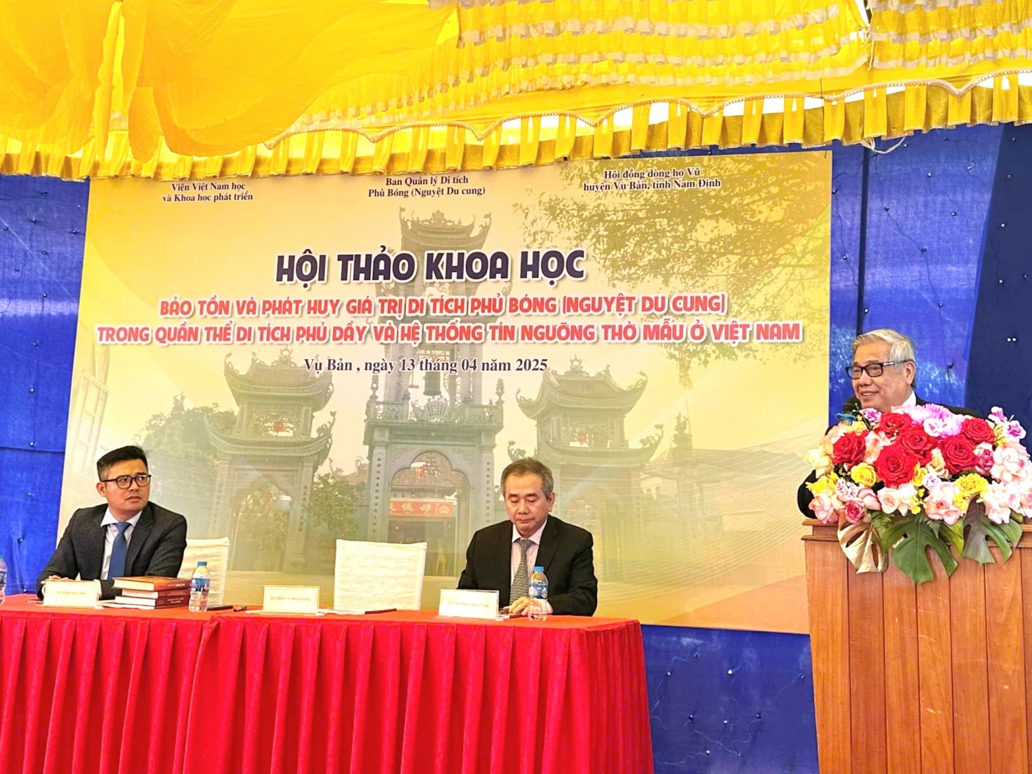 Hội thảo khoa học “Bảo tồn và phát huy giá trị di tích Phủ Bóng Nguyệt Du Cung trong quần thể di tích Phủ Dầy và hệ thống tín ngưỡng thờ Mẫu ở Việt Nam”