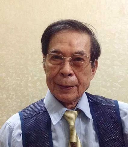 Phỏng vấn nhà thơ Võ Thị Tân Việt và những giai thoại về người cha của bà: Tiến sĩ Võ Khắc Triển