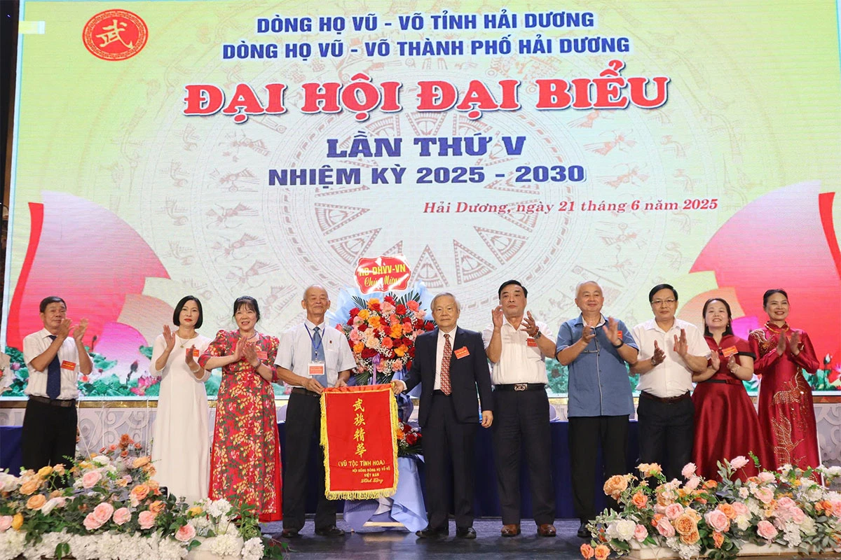 Rạng rỡ Thành Đông - Niềm tự hào dòng họ Vũ - Võ